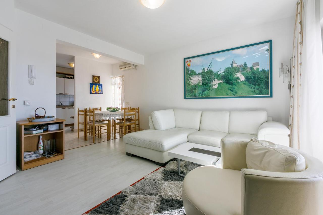 Apartment Eni סלצה מראה חיצוני תמונה